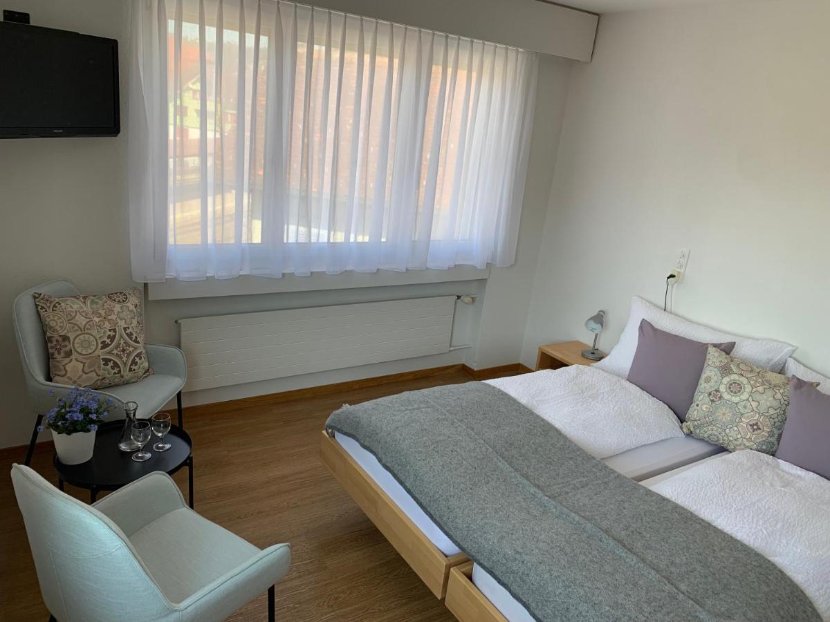 Hotel B&B Stossplatz อัพเพนเซลล์ ภายนอก รูปภาพ