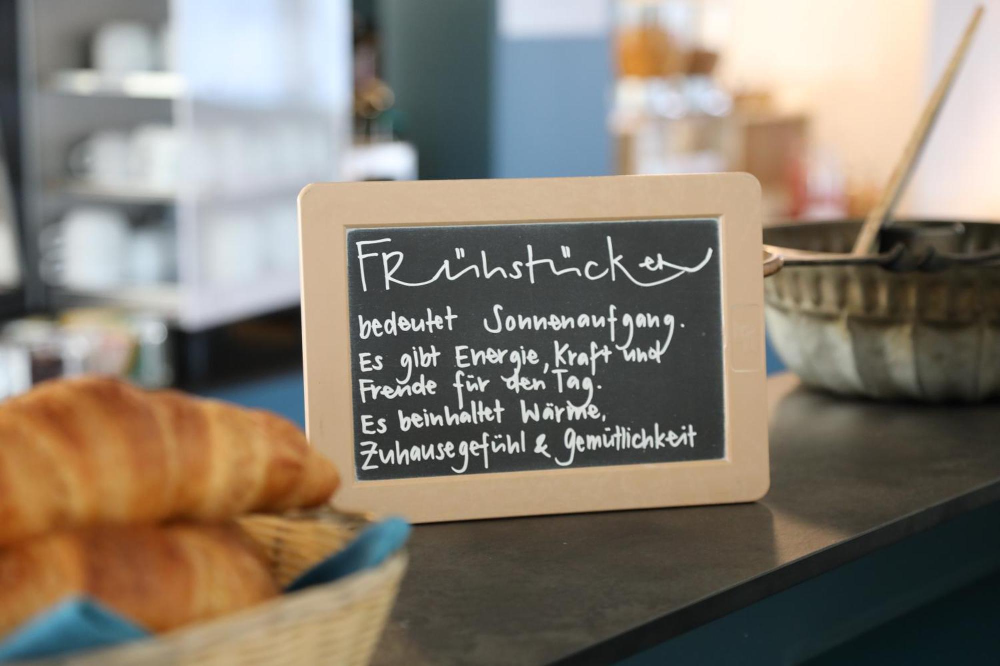 Hotel B&B Stossplatz อัพเพนเซลล์ ภายนอก รูปภาพ